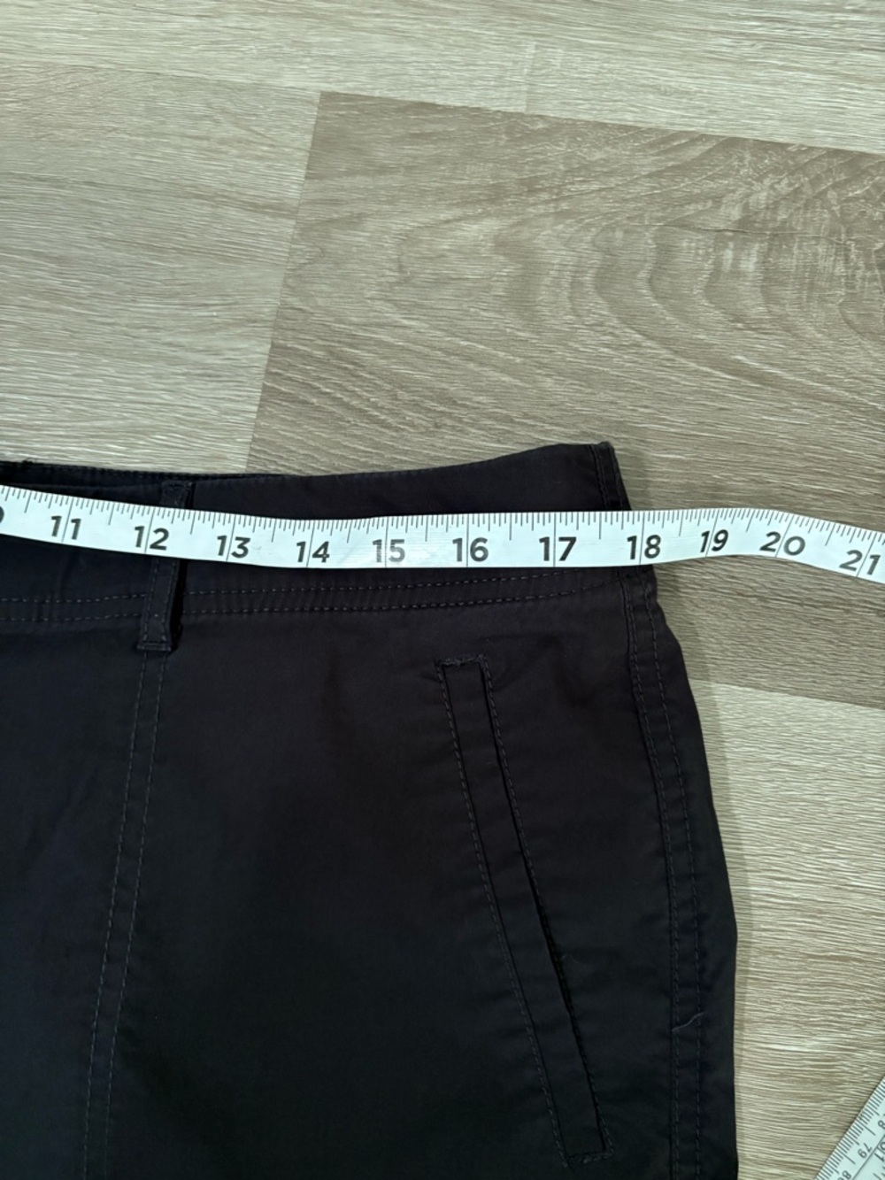 Chicos Black Stretch Casual Capri Pants - Picture 6 of 7